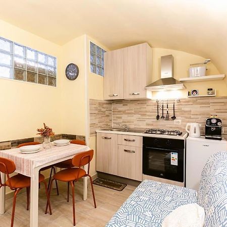 La Chicca Appartamento Intero Nei Quartieri Spagnoli Napoli Ngoại thất bức ảnh