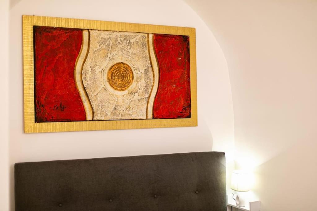 La Chicca Appartamento Intero Nei Quartieri Spagnoli Napoli Ngoại thất bức ảnh