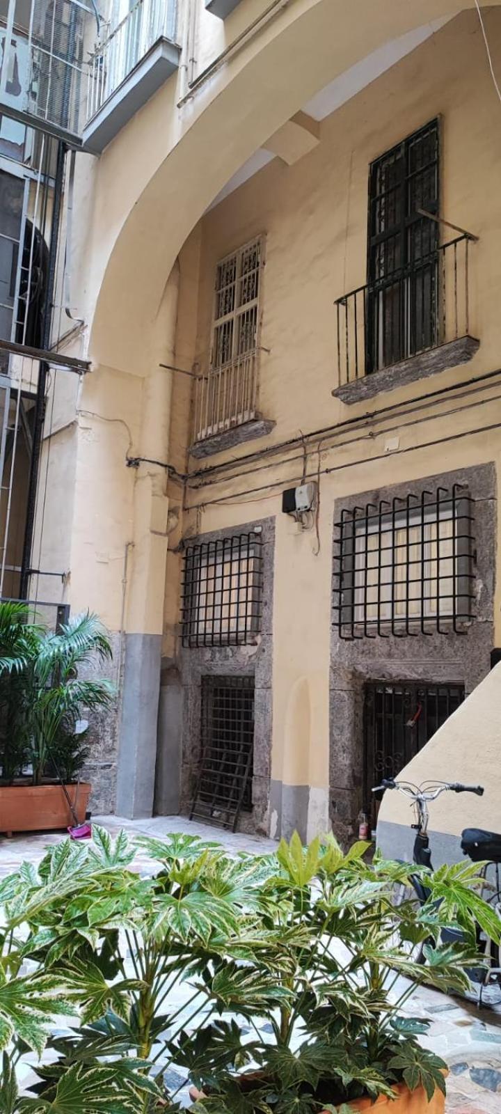 La Chicca Appartamento Intero Nei Quartieri Spagnoli Napoli Ngoại thất bức ảnh